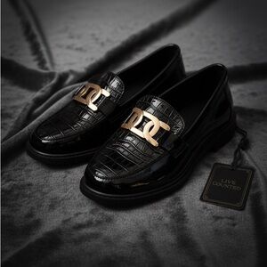 Luxury Black Loafers with Gold Accent